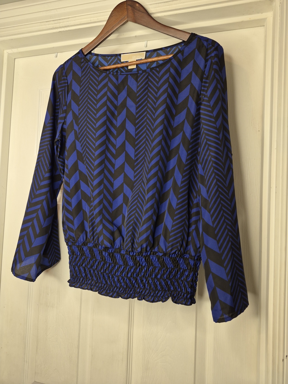 Michael Kors Blue and Black Chevron Long Sleeve Top Medium